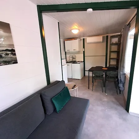 Nyaraló Lot 10 Herm