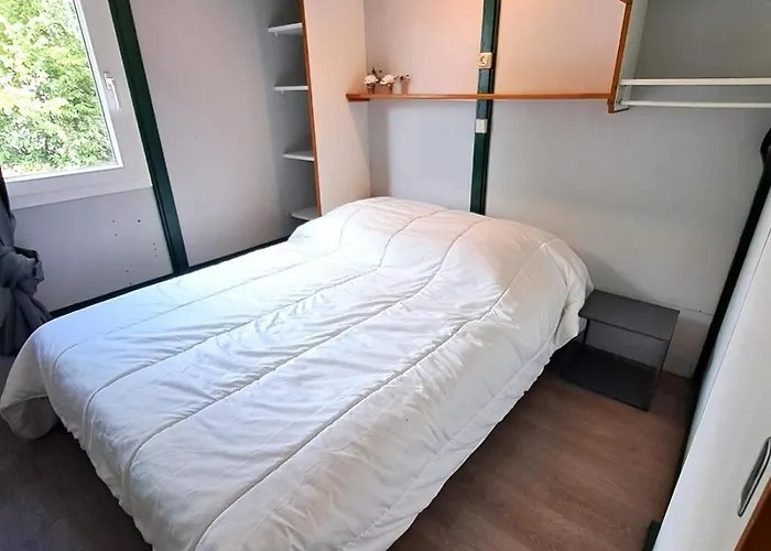 Lot 10 بيت للعطل